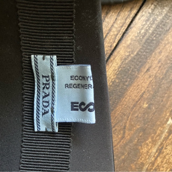 PRADA Re-Nylon HEADBAND NEW in Bag. LIMITED. Very Royal. - Picture 5 of 10